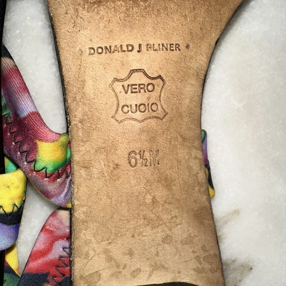 Donald J. Pliner any closure shoes